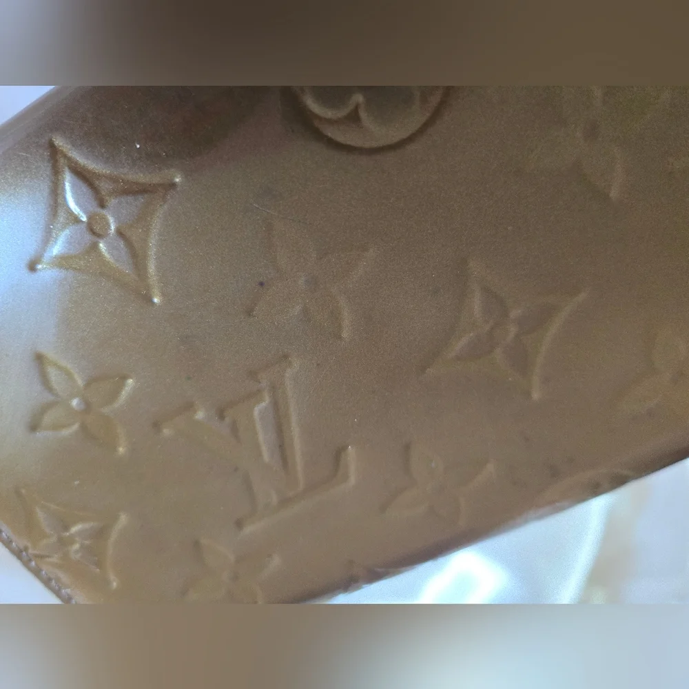 Louis Vuitton Olive Vernis Sarah Long Wallet - Picture 11 of 16